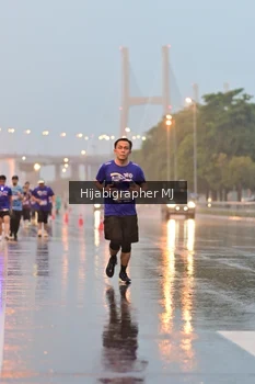 Runner Photo 1731717
