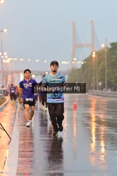 Runner Photo 1731726