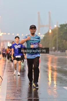 Runner Photo 1731734