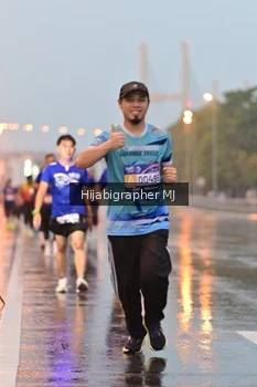 Runner Photo 1731737