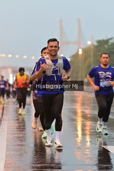 Runner Photo 1731749