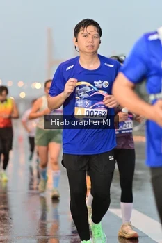 Runner Photo 1731756