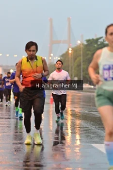 Runner Photo 1731763