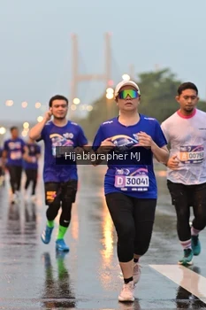 Runner Photo 1731772