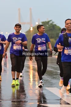Runner Photo 1731798