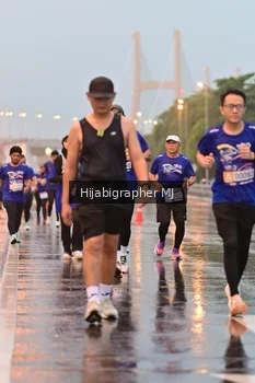 Runner Photo 1731818
