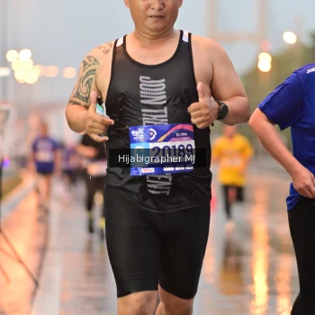 Runner Photo 1731859
