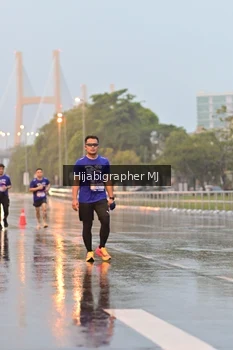 Runner Photo 1731920
