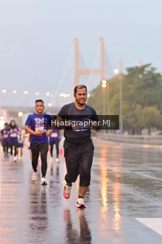 Runner Photo 1731988