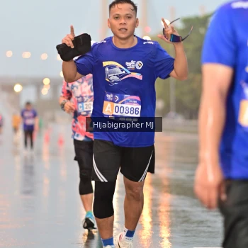 Runner Photo 1732052