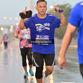 Runner Photo 1732054