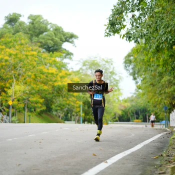 Runner Photo 1734634