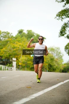 Runner Photo 1734689