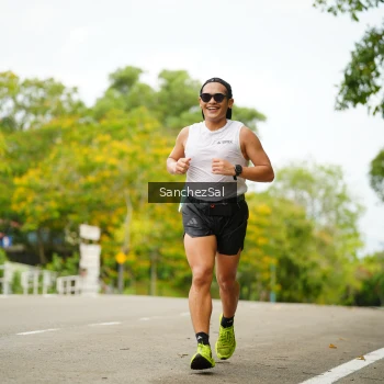 Runner Photo 1734692