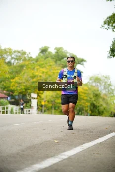 Runner Photo 1734727