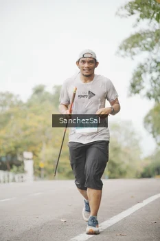 Runner Photo 1734782