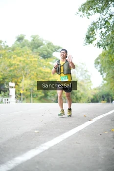 Runner Photo 1734783