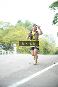 Runner Photo 1734804