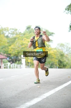 Runner Photo 1734812