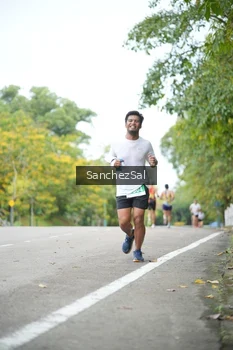 Runner Photo 1734889