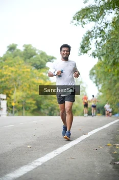 Runner Photo 1734903