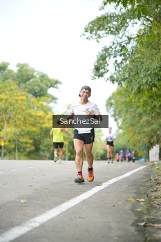Runner Photo 1734925