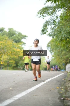 Runner Photo 1734931