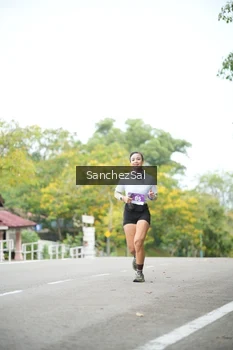 Runner Photo 1734939