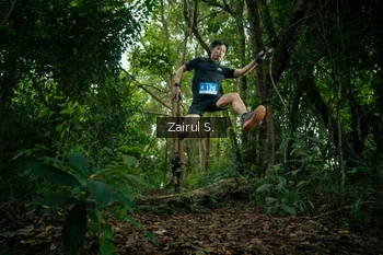 Runner Photo 1735646