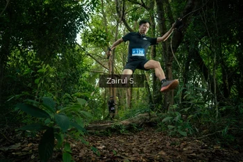 Runner Photo 1735652