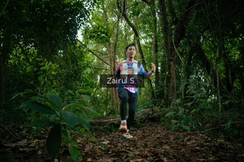 Runner Photo 1735660