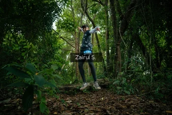 Runner Photo 1735826