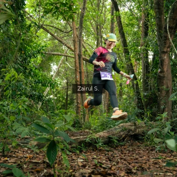 Runner Photo 1736178