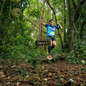 Runner Photo 1736185