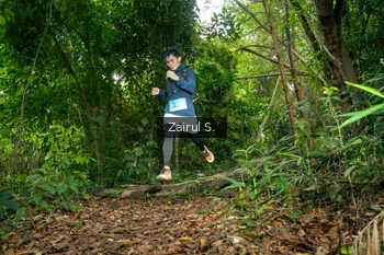 Runner Photo 1736270