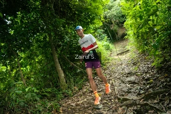 Runner Photo 1736285