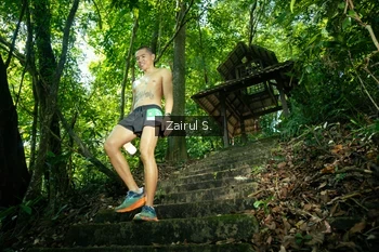 Runner Photo 1736539