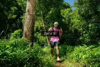 Runner Photo 1736572