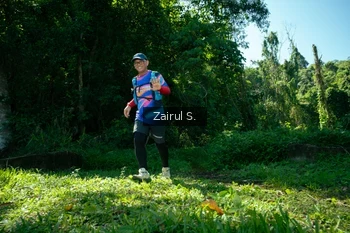 Runner Photo 1736590