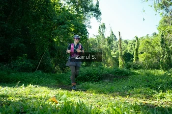Runner Photo 1736593