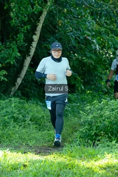 Runner Photo 1736617