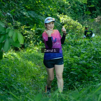 Runner Photo 1736656