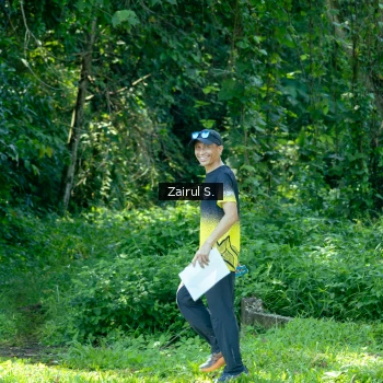 Runner Photo 1736684