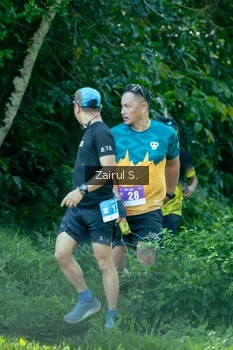Runner Photo 1736695