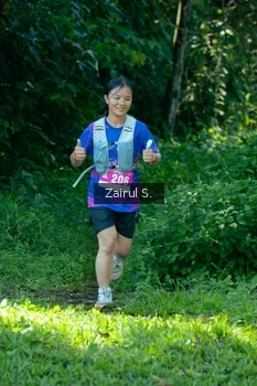 Runner Photo 1736701