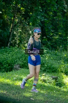 Runner Photo 1736735