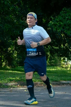 Runner Photo 1736750