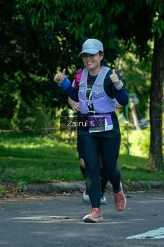Runner Photo 1736752