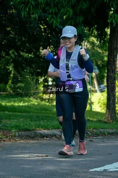 Runner Photo 1736754