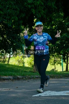 Runner Photo 1736773